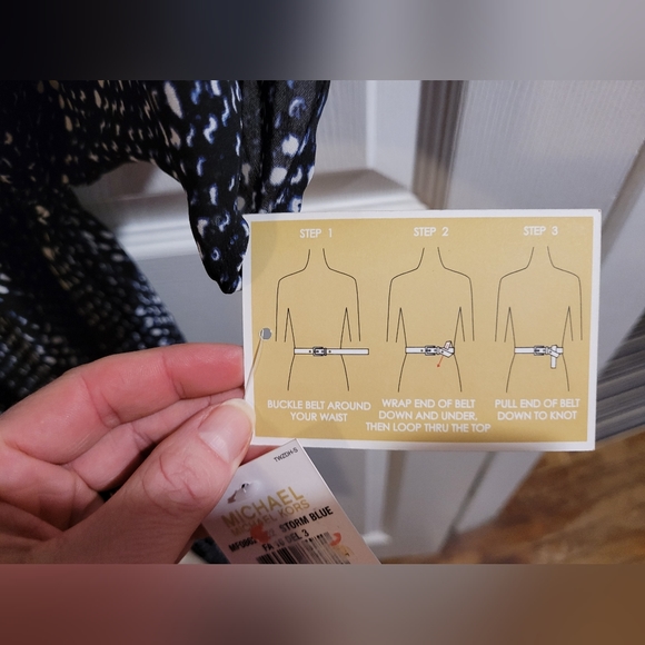 Michael Kors Dress - size small - Picture 5 of 7